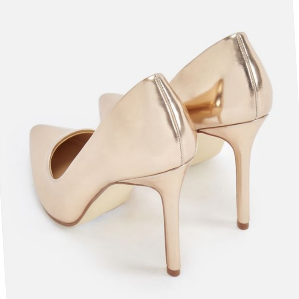 Steve Madden Rose Gold Size 8.5